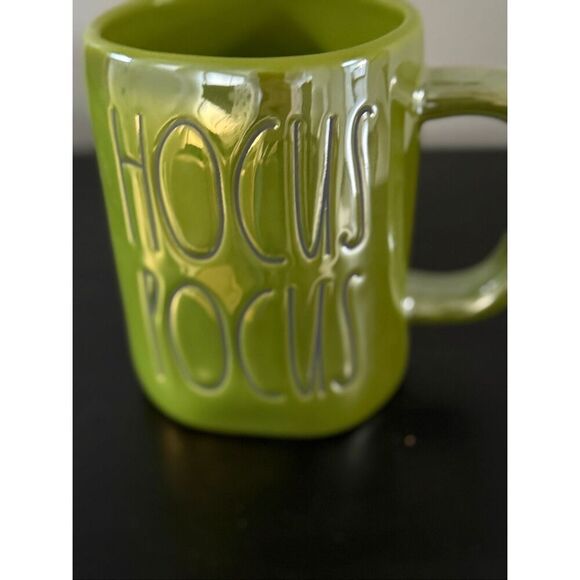 Rae Dunn HOCUS POCUS Green Iridescent Halloween Mug - Picture 2 of 2